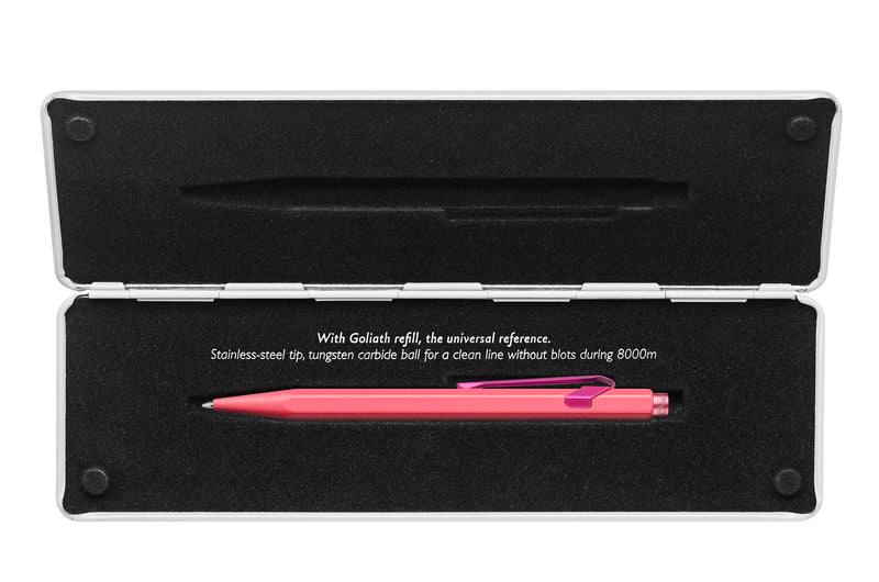 849 CLAIM YOUR STYLE Bolígrafo Rosado - Caran d'Ache Colombia