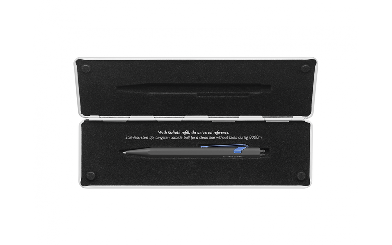 849 CLAIM YOUR STYLE Bolígrafo Gris - Caran d'Ache Colombia